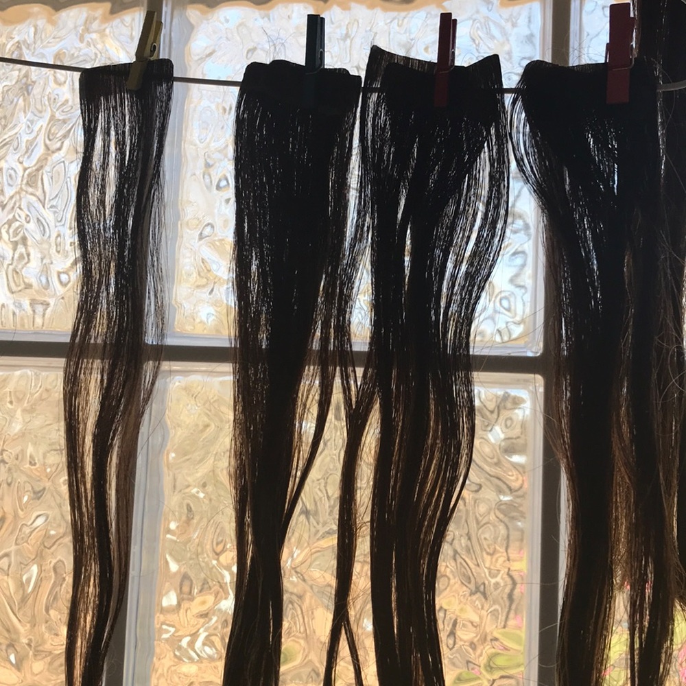 Hair extensions - Picture 5 of 6